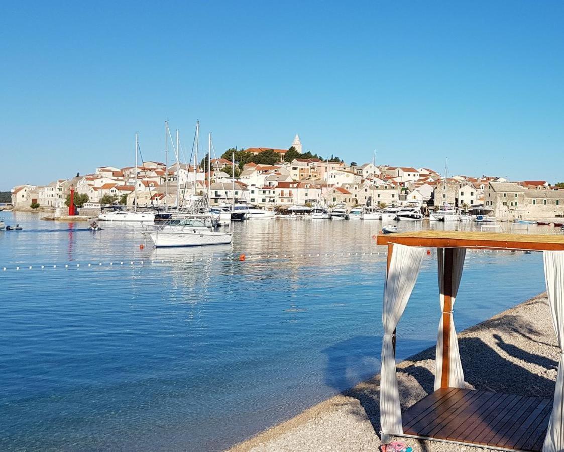-Villa Sjor -Primosten-Apartmani- Has 2 Large Apartments And 2 Smaller Ones -Primosten Lokvice 6 Esterno foto