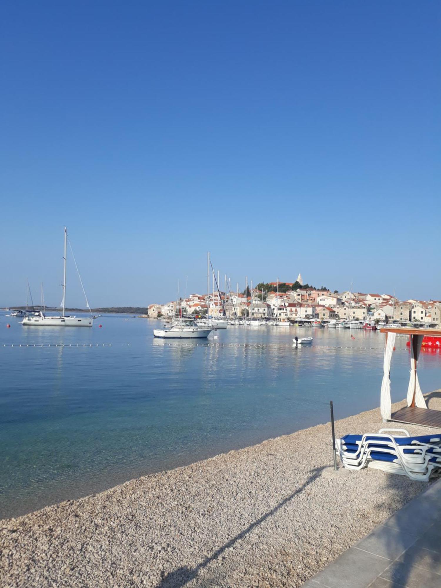 -Villa Sjor -Primosten-Apartmani- Has 2 Large Apartments And 2 Smaller Ones -Primosten Lokvice 6 Esterno foto
